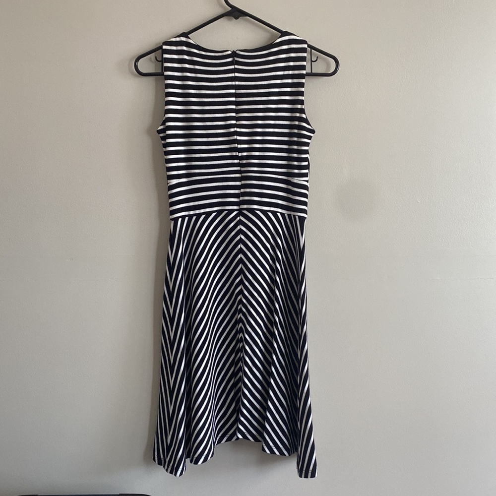 White House Black Market • striped sleeveless dress - Picture 3 of 5